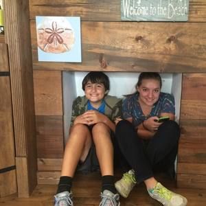 Meet your Posher, Alicia